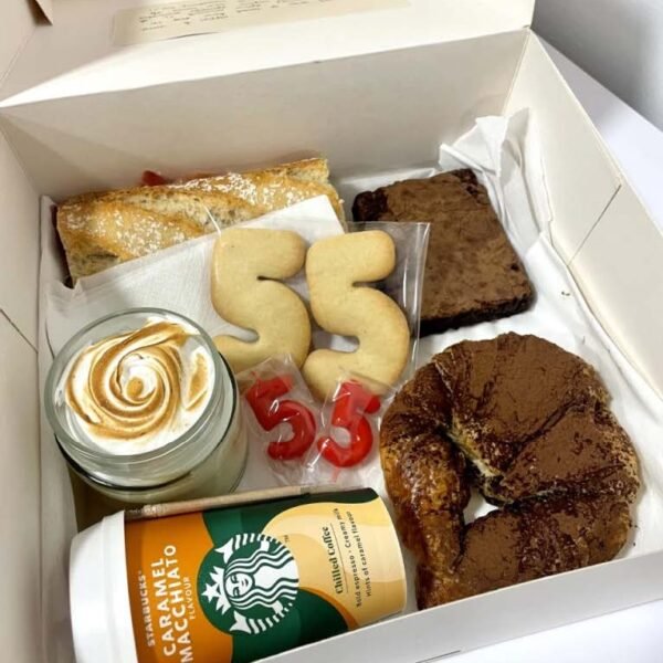 Box Desayuno Feliz Cumple + mini Pastel