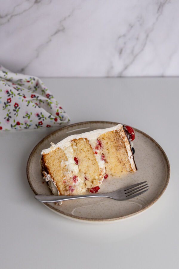 Drip Cake con Frutos Rojos - Imagen 7