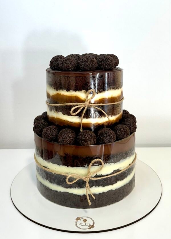 Naked cake
