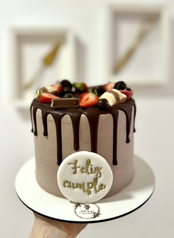 Chocolate Drip Cake - Imagen 2